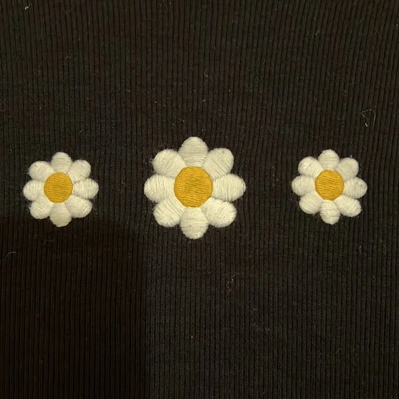 Wild Fable Daisy crop top - Picture 4 of 6